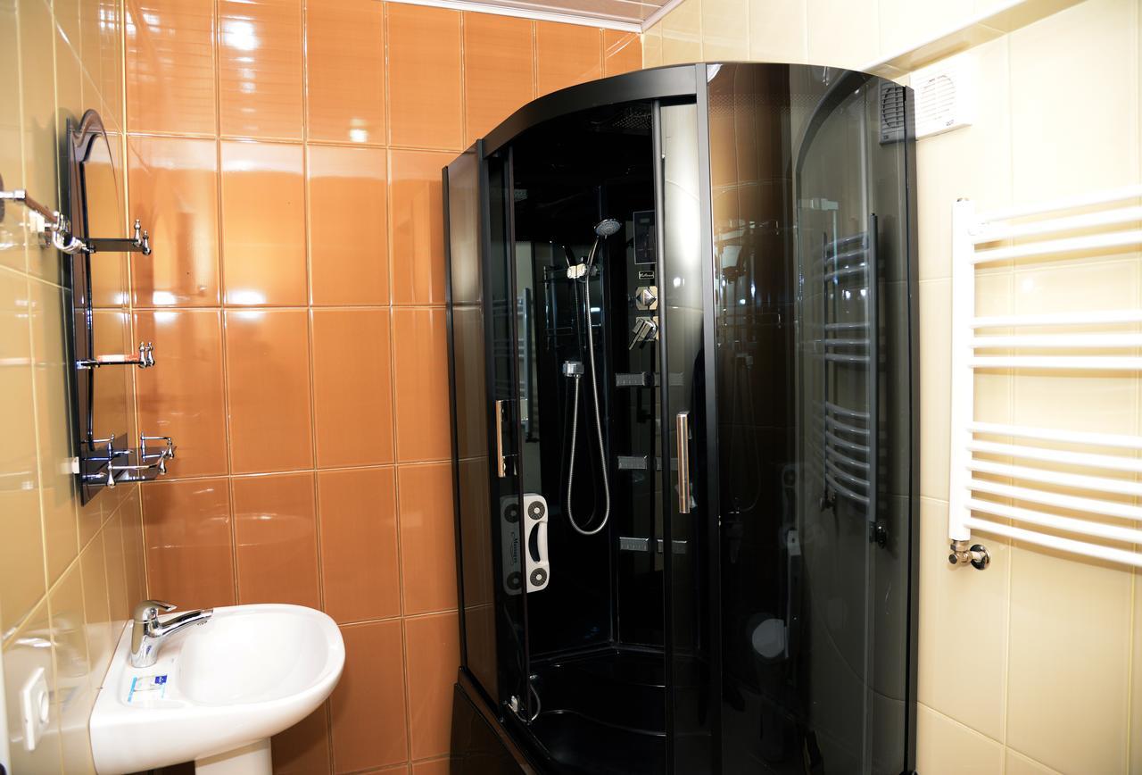 Hotel Elegant Tbilissi Extérieur photo