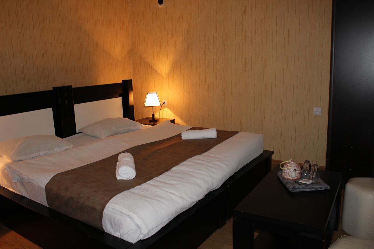 Hotel Elegant Tbilissi Extérieur photo