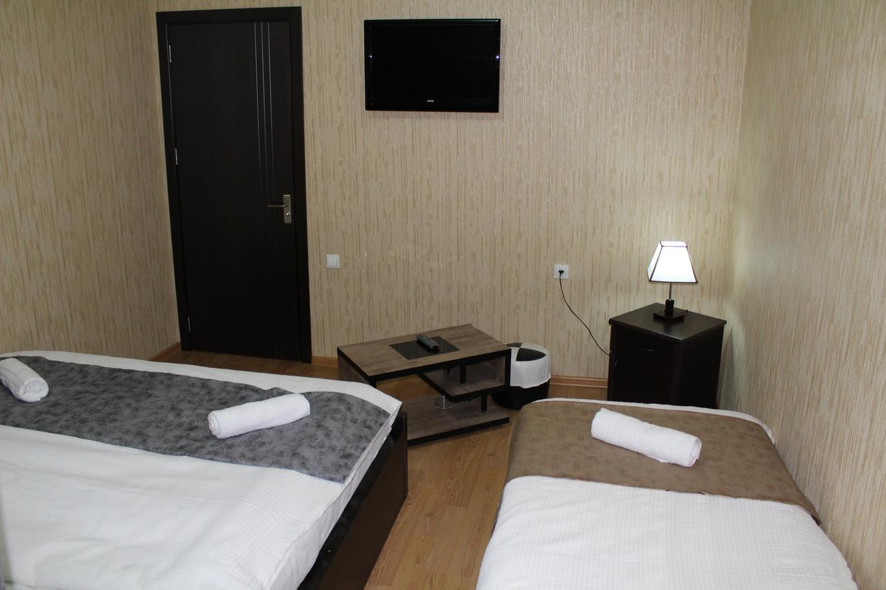 Hotel Elegant Tbilissi Extérieur photo