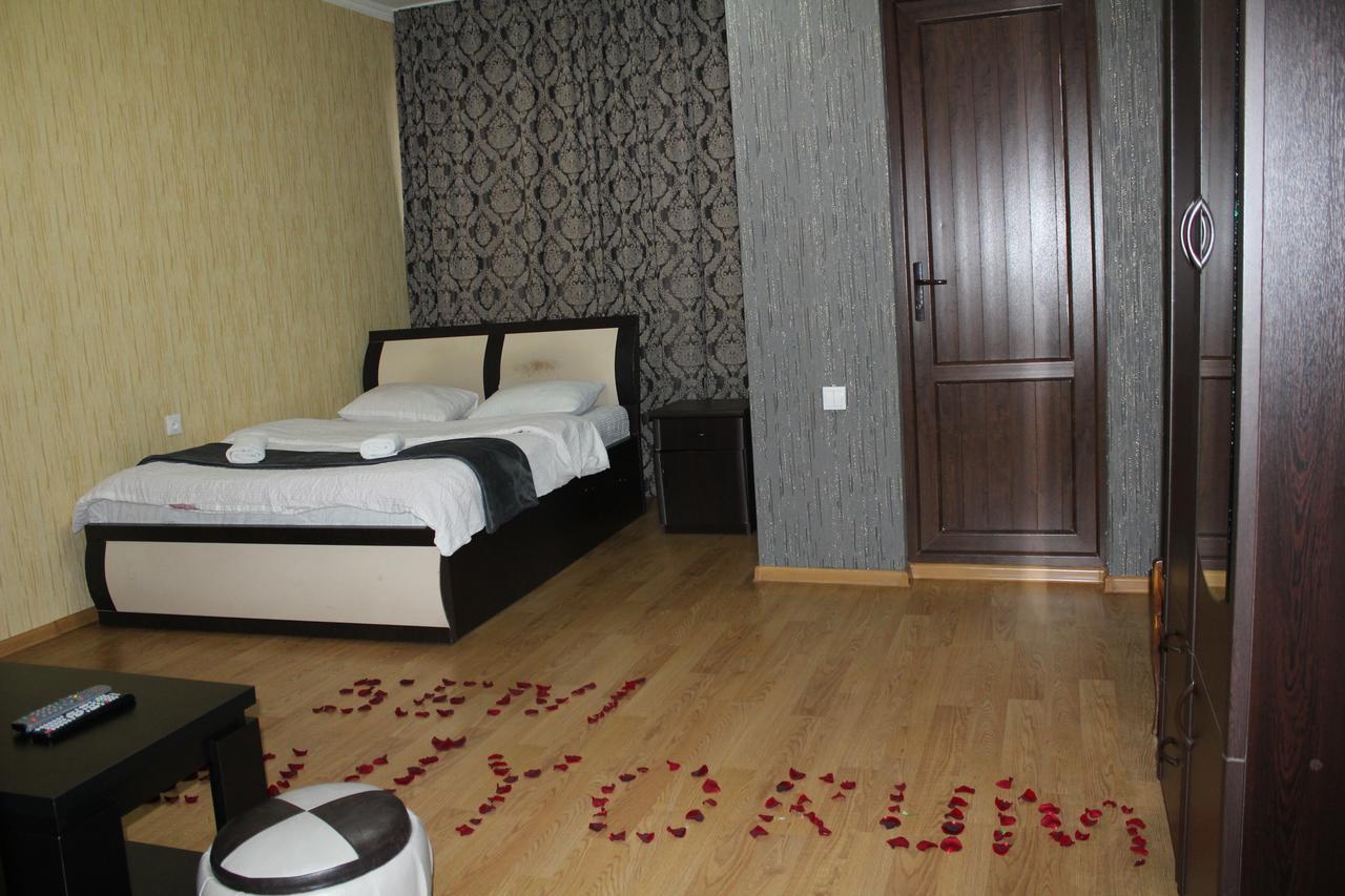 Hotel Elegant Tbilissi Extérieur photo